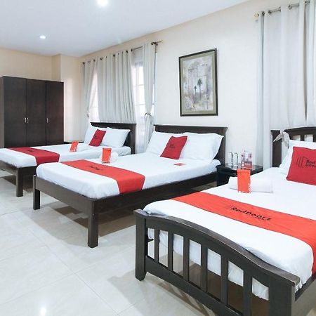 Reddoorz Plus @ Better Living Paranaque Paranaque City Dış mekan fotoğraf