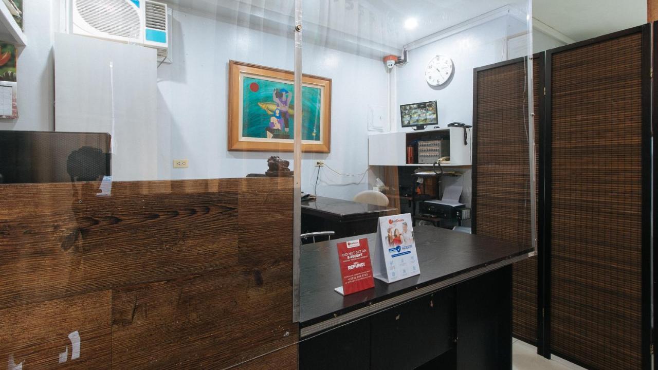 Reddoorz Plus @ Better Living Paranaque Paranaque City Dış mekan fotoğraf