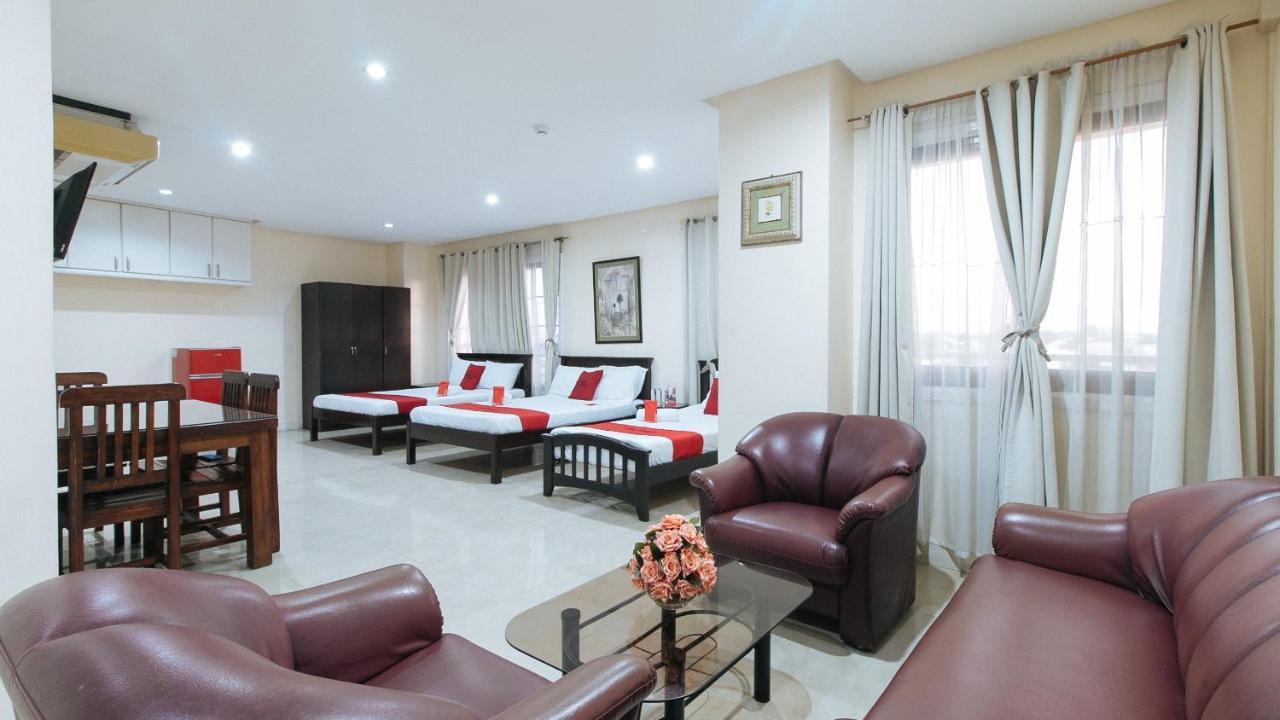 Reddoorz Plus @ Better Living Paranaque Paranaque City Dış mekan fotoğraf