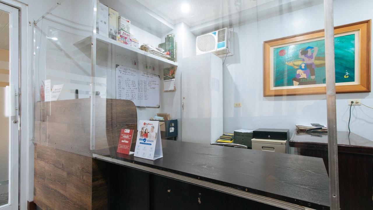 Reddoorz Plus @ Better Living Paranaque Paranaque City Dış mekan fotoğraf