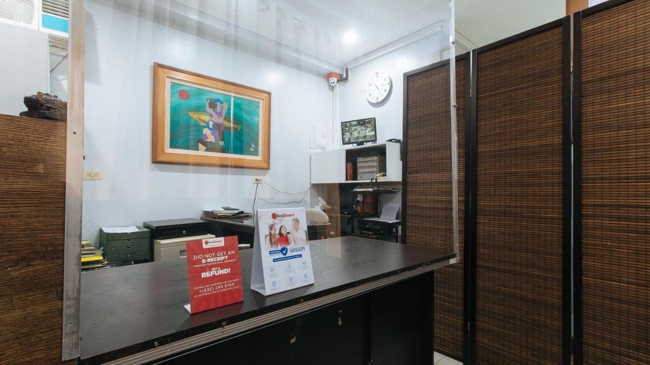 Reddoorz Plus @ Better Living Paranaque Paranaque City Dış mekan fotoğraf