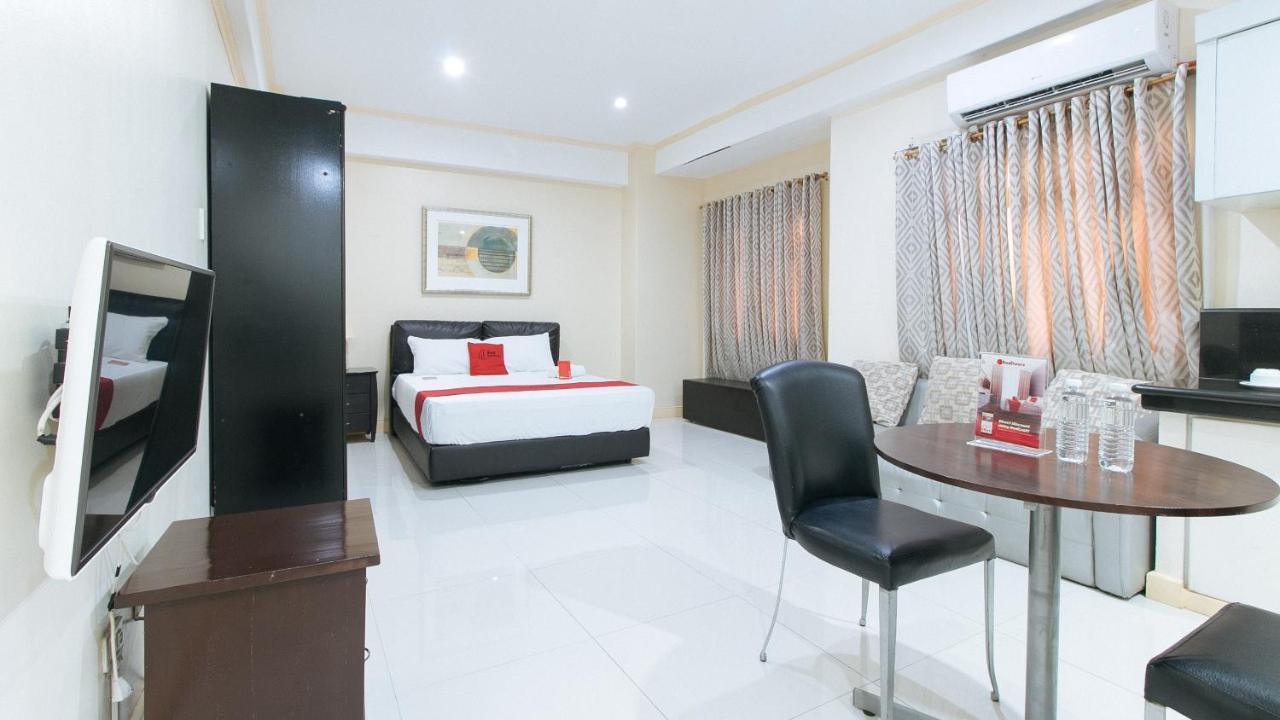 Reddoorz Plus @ Better Living Paranaque Paranaque City Dış mekan fotoğraf