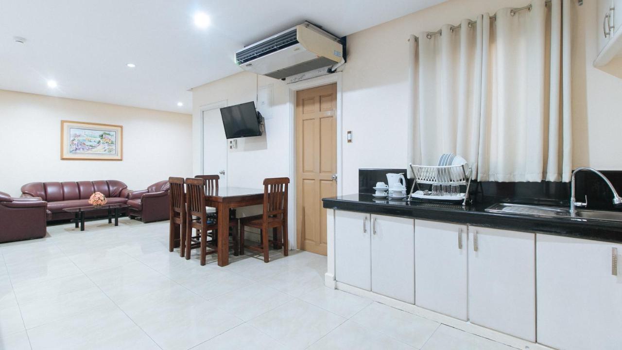 Reddoorz Plus @ Better Living Paranaque Paranaque City Dış mekan fotoğraf