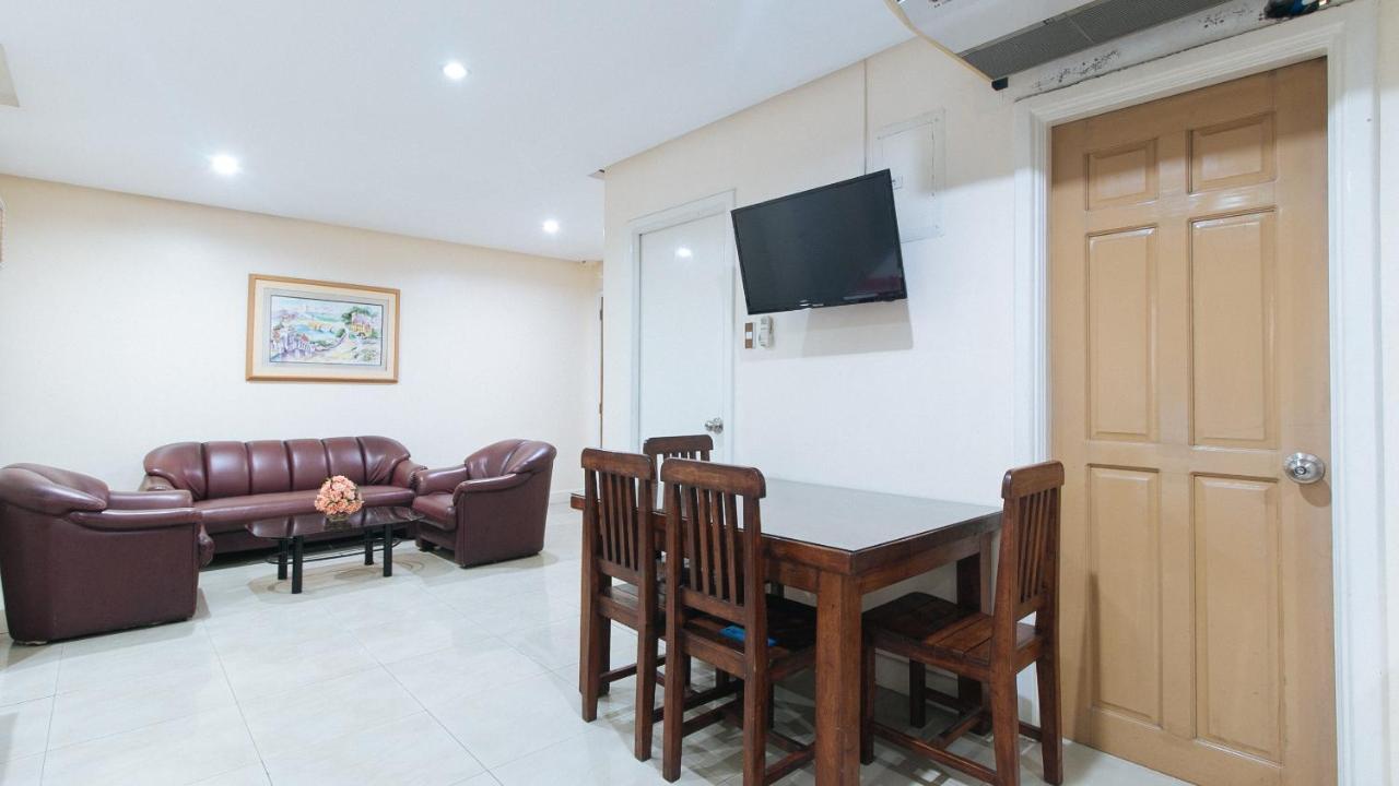 Reddoorz Plus @ Better Living Paranaque Paranaque City Dış mekan fotoğraf