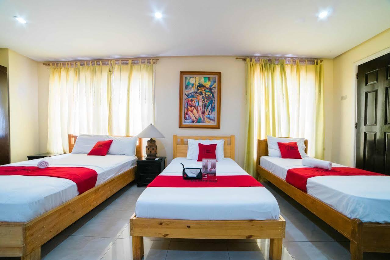 Reddoorz Plus @ Better Living Paranaque Paranaque City Dış mekan fotoğraf